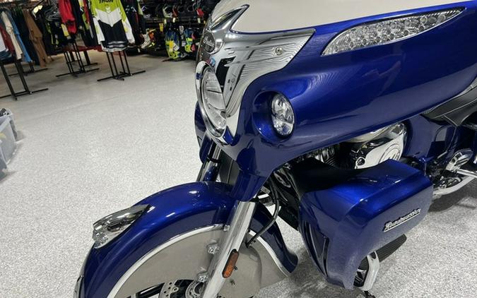 2024 Indian Roadmaster Spirit Blue Metallic/Silver Quartz Met