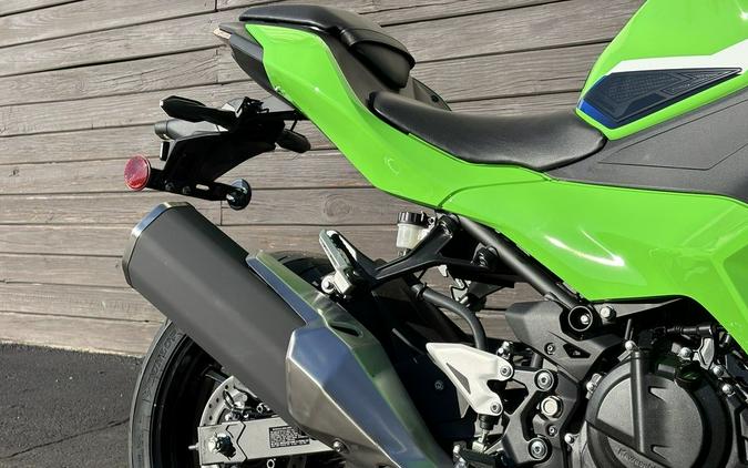 2026 Kawasaki Ninja® 500 SE ABS