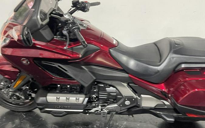 2018 Honda Gold Wing Candy Ardent Red
