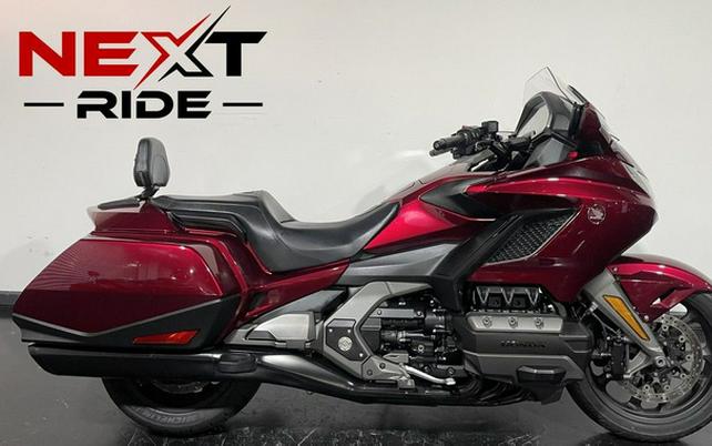 2018 Honda Gold Wing Candy Ardent Red
