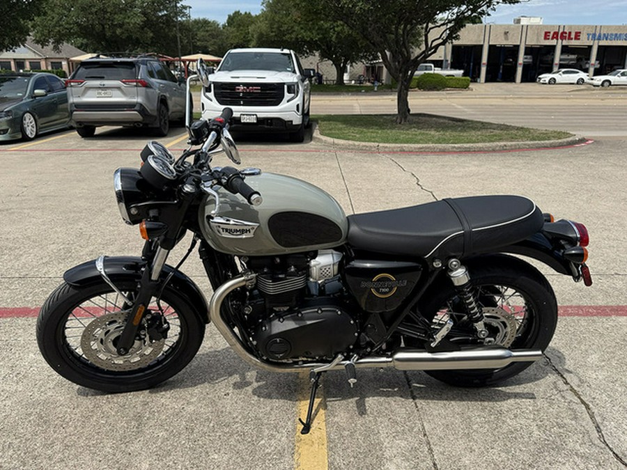 2026 Triumph Bonneville T100 Stone Grey