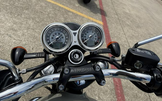 2026 Triumph Bonneville T100 Stone Grey