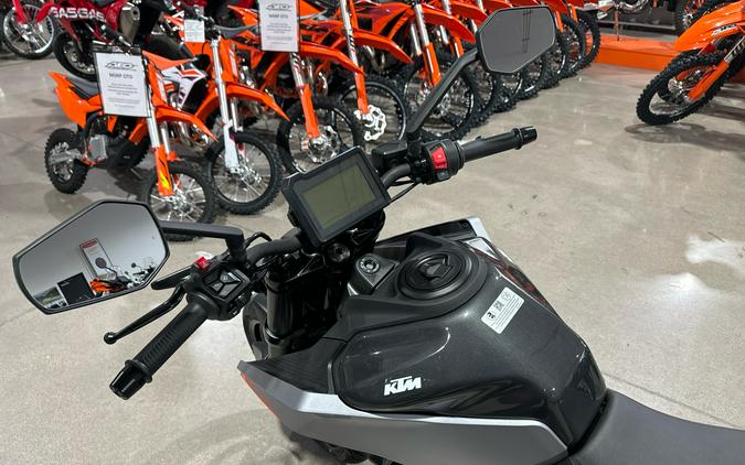 2026 KTM 250 Duke