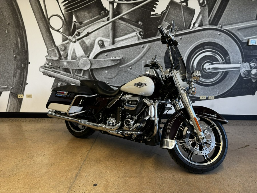 2021 Road King FLHR