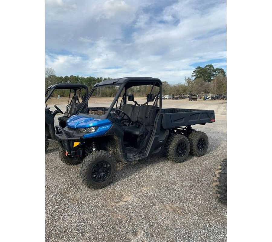 2023 Can-Am® Defender 6x6 XT HD10