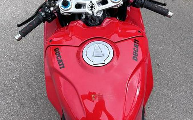 2024 Ducati Panigale V4 S Red