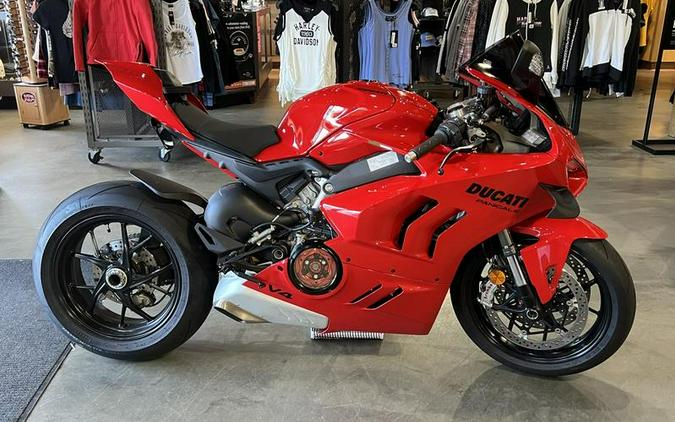 2023 Ducati Panigale V4 Red