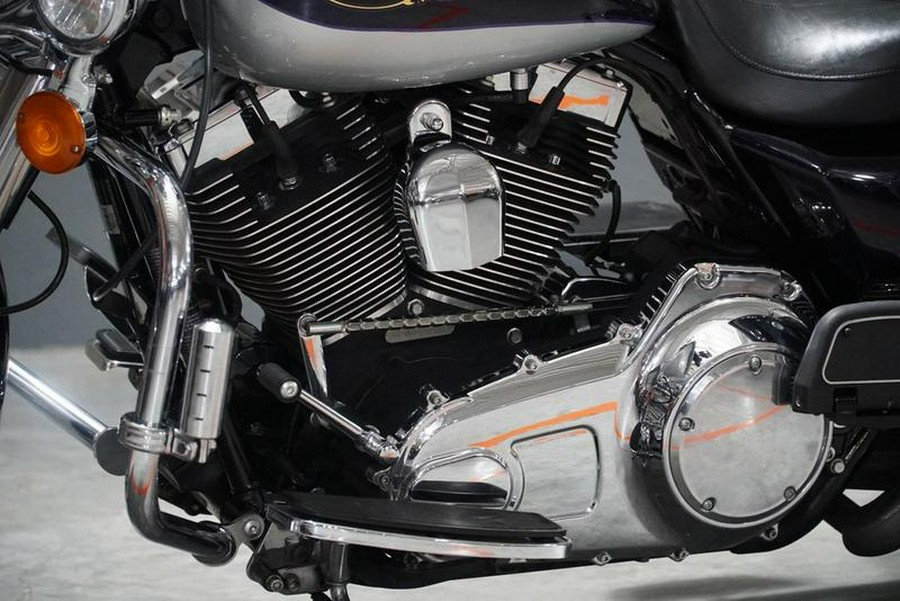 2009 Harley-Davidson® FLHRC - Road King® Classic
