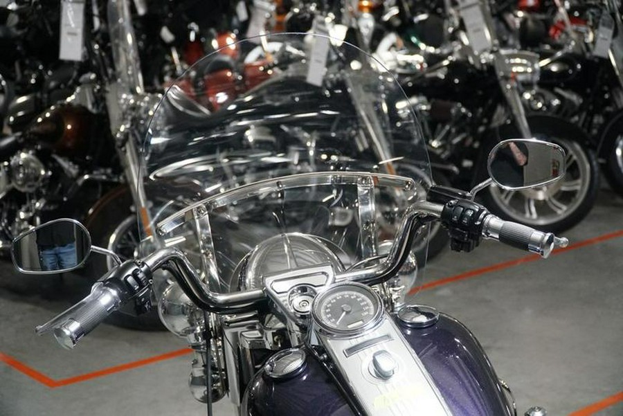 2009 Harley-Davidson® FLHRC - Road King® Classic