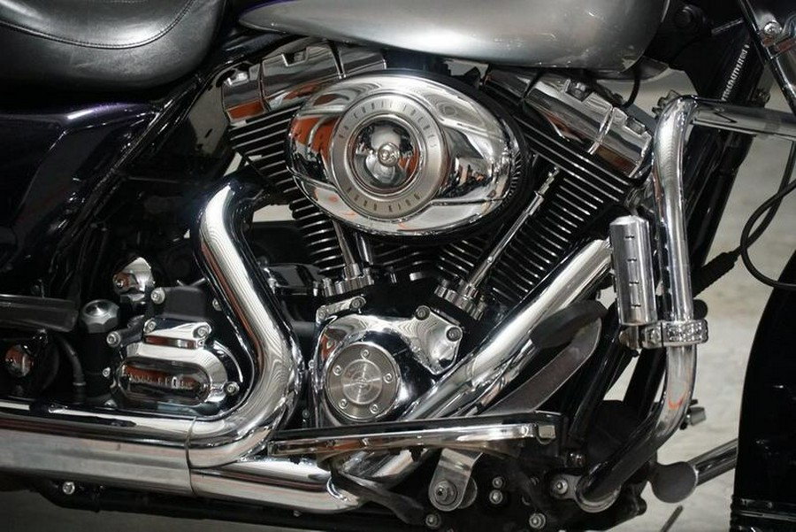 2009 Harley-Davidson® FLHRC - Road King® Classic