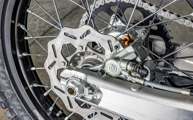 2025 Husqvarna TC 300