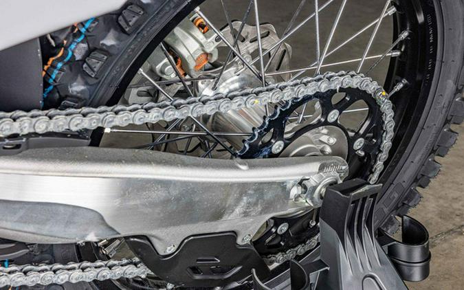 2025 Husqvarna TC 300