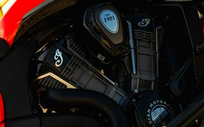 2022 Indian Motorcycle® Challenger® Dark Horse® Indy Red/Black Metallic