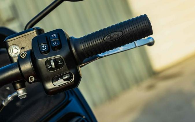 2022 Indian Motorcycle® Challenger® Dark Horse® Indy Red/Black Metallic