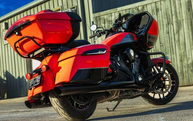 2022 Indian Motorcycle® Challenger® Dark Horse® Indy Red/Black Metallic