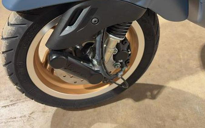 2027 Vespa VESPA PRIMAVERA 50