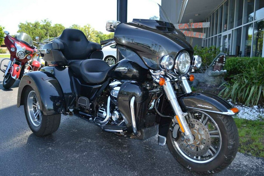 2018 Harley-Davidson Tri Glide Ultra B- FLHTCUTG