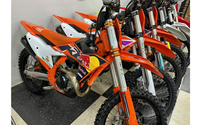 2022 KTM 450 SX-F FACTORY EDITION (2022.5)