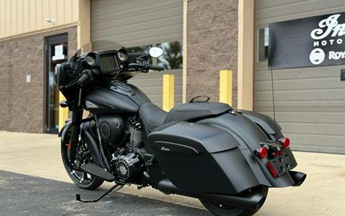 2025 Indian Motorcycle Chieftain® Dark Horse® with PowerBand Audio Package