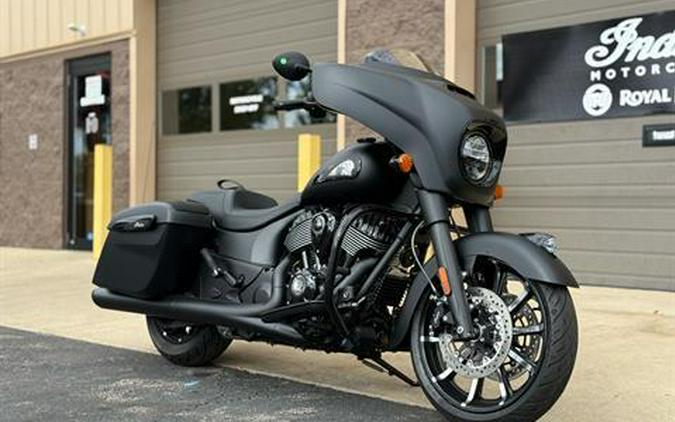 2025 Indian Motorcycle Chieftain® Dark Horse® with PowerBand Audio Package