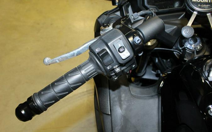 2024 Kawasaki Ninja 650 Metallic Matte Dark GrayMetallic Spark