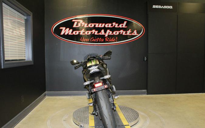 2024 Kawasaki Ninja 650 Metallic Matte Dark GrayMetallic Spark