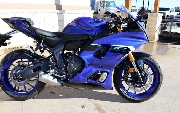 2025 YAMAHA YZFR7