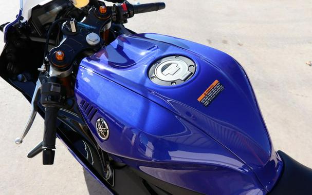 New 2025 YAMAHA YZFR7