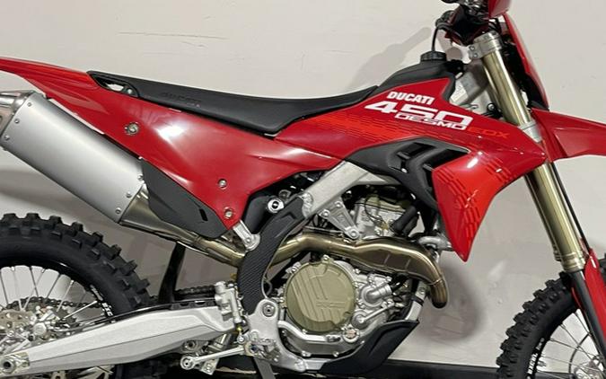 2026 Ducati Desmo450 EDX