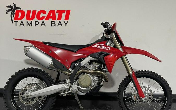 2026 Ducati Desmo450 EDX