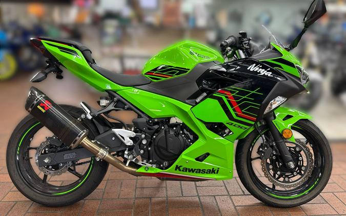 2023 Kawasaki NINJA 400 KRT ABS
