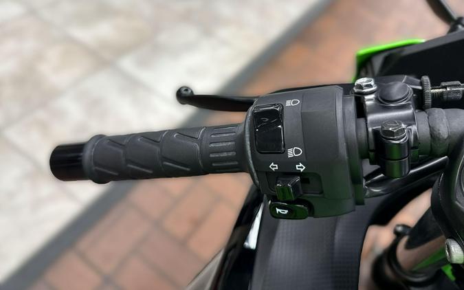 2023 Kawasaki NINJA 400 KRT ABS