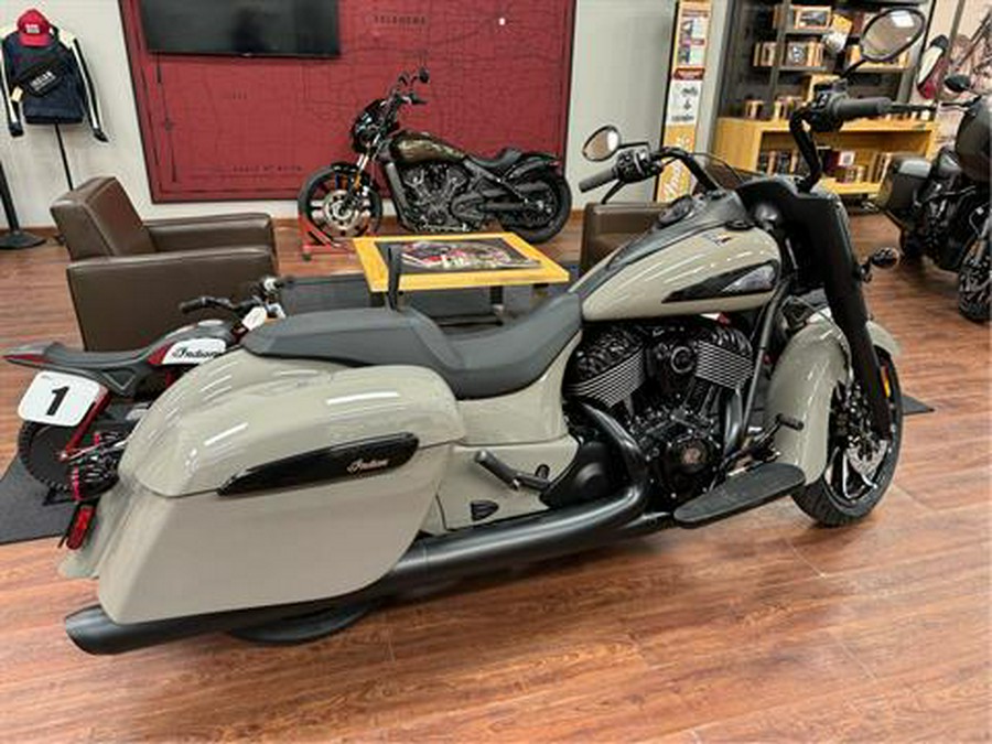 2023 Indian Motorcycle Springfield® Dark Horse®