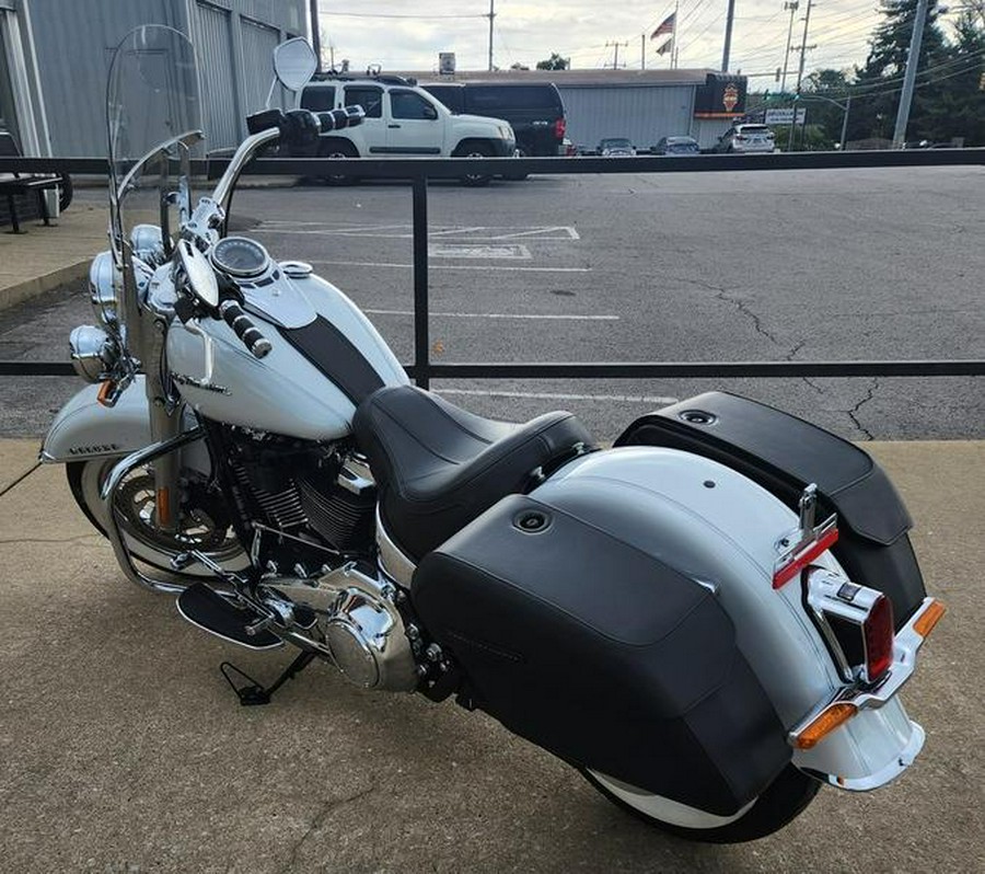 2020 Harley-Davidson® FLDE - Softail® Deluxe