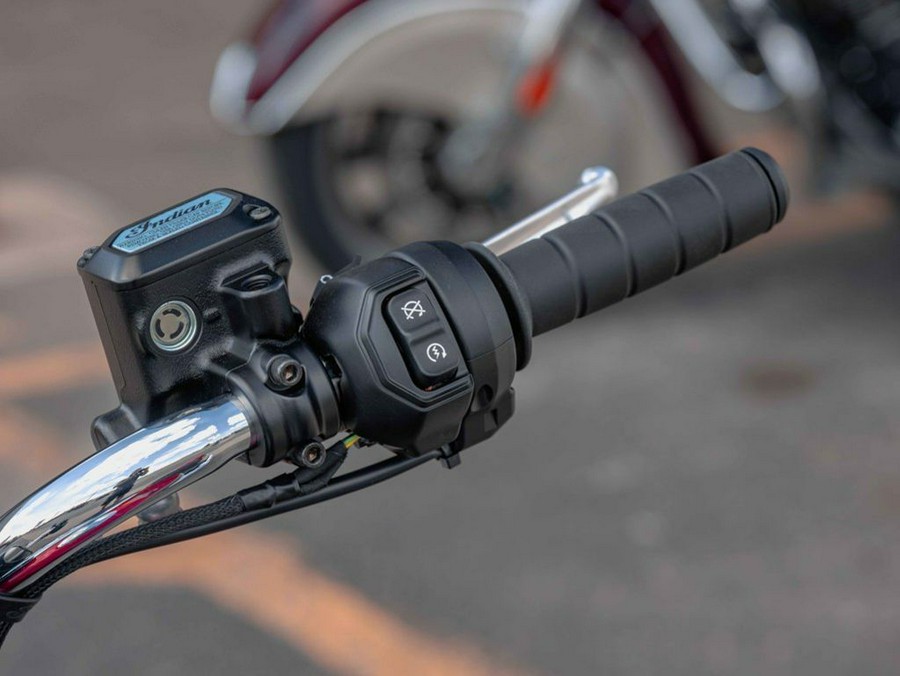 2025 Indian Motorcycle® Scout® Classic Limited + Tech