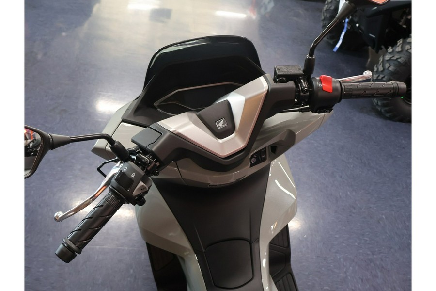 2025 Honda PCX 160AS