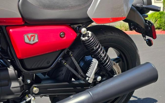 2024 Moto Guzzi V7 Stone Corsa