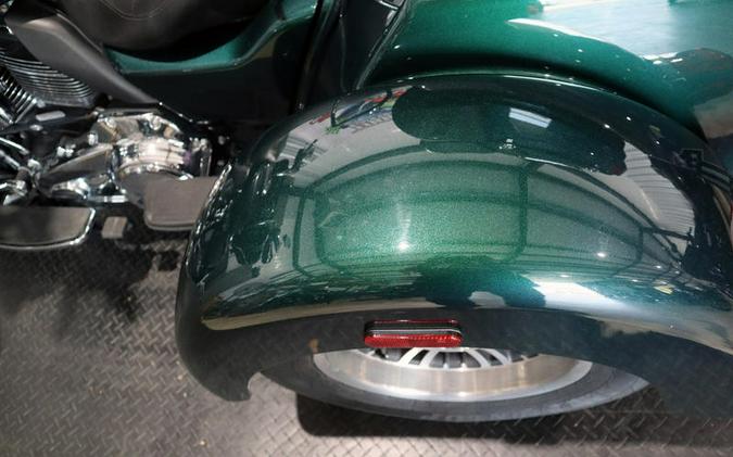 2021 Harley-Davidson® FLHTCUTG - Tri Glide® Ultra