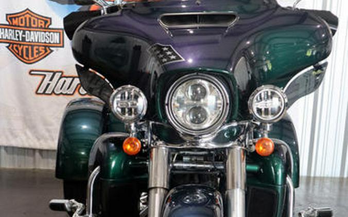 2021 Harley-Davidson® FLHTCUTG - Tri Glide® Ultra