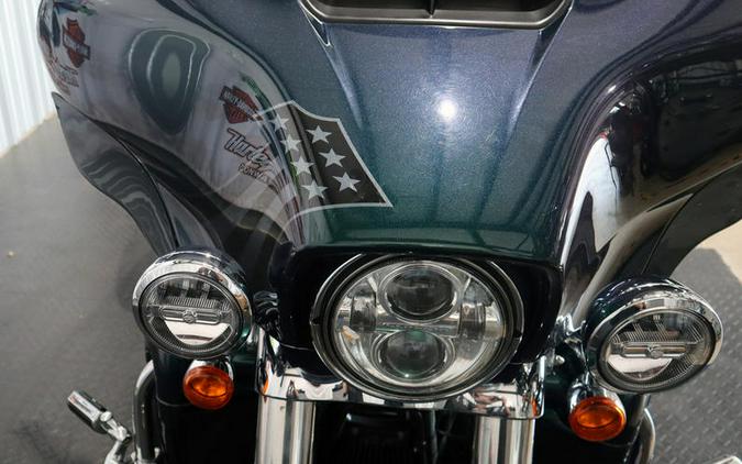 2021 Harley-Davidson® FLHTCUTG - Tri Glide® Ultra