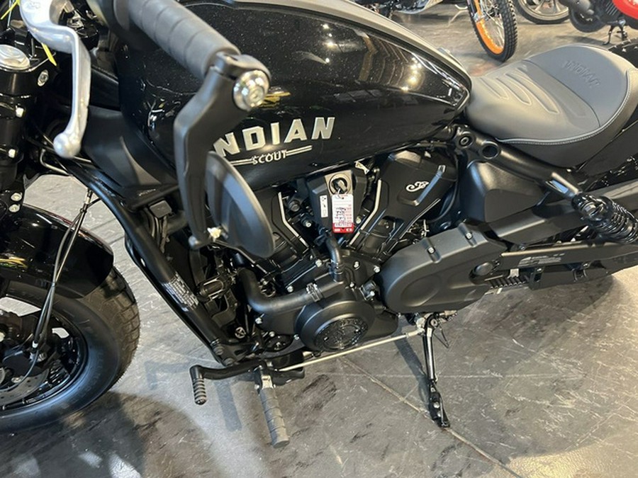 2025 Indian Scout Bobber Black Metallic