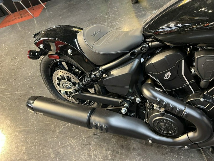 2025 Indian Scout Bobber Black Metallic