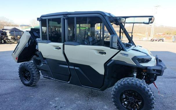 2026 Can-Am® Defender MAX Limited HD11 Desert Tan & Carbon Black