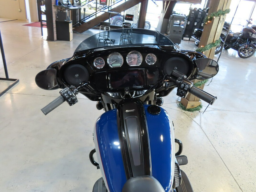 2023 Harley-Davidson® FLHXS Street Glide® Special