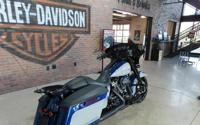 2023 Harley-Davidson® FLHXS Street Glide® Special