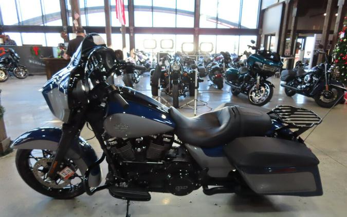 2023 Harley-Davidson® FLHXS Street Glide® Special
