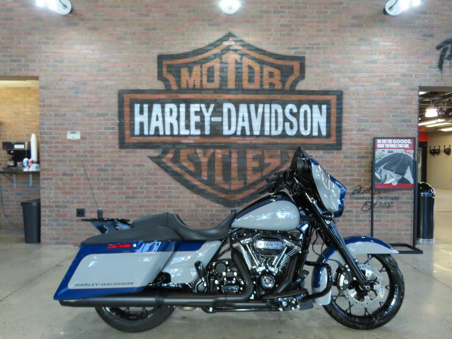 2023 Harley-Davidson® FLHXS Street Glide® Special