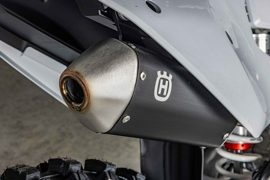 2025 Husqvarna TC 300