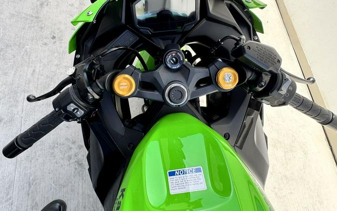 2024 Kawasaki Ninja® ZX™-4RR ABS KRT Edition ABS