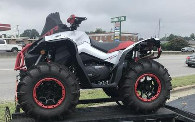 2025 Can-Am® Renegade X mr 1000 R Hyper Silver & Legion Red